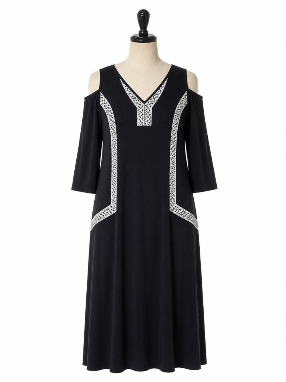 White Mark Cold Shoulder Dress – Size 1X ✨